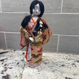 Beautiful 12" geisha doll figurine‎